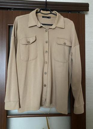 Бежева сорочка