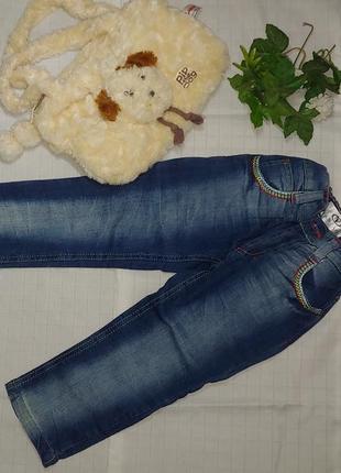 Дитячий одяг яскраві джинси для дівчинки з декором зріст 98-104 см на вік 3-4 роки