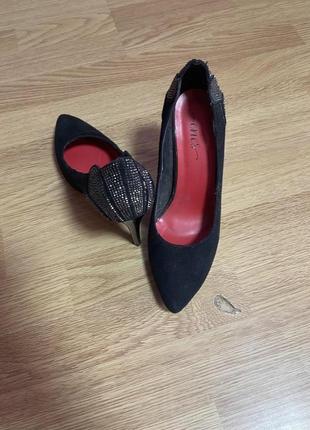 Туфли замшевые, лодочки, шпилька, стразы