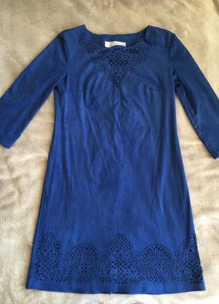Гарне плаття в трендовому відтінку синього кольору2 фото