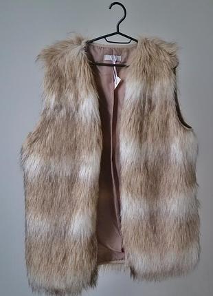 Меховая жилетка 4