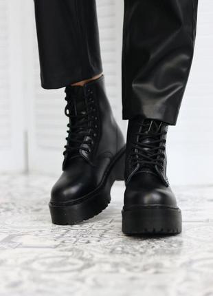 Зимние ботинки  dr. martens jadon на платформе с мехом3 фото