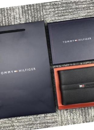 Новый кошелек от tommy hilfiger