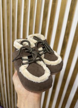Черевички капці розпродаж теплі на липучці унісекс дитячі 22 розмір 13,5 стильні коричневі 2025