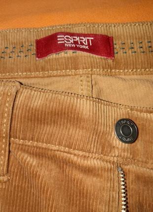 Вельветовые джинсы от известного бренда.9 фото