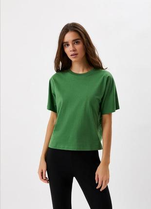 Футболка uniqlo
