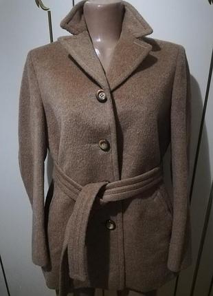 Продам шерстянное полу-пальто.