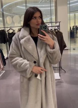 Стильна шубка zara нова