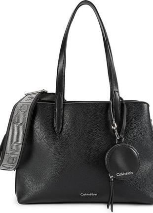 Calvin klein кожаная сумка