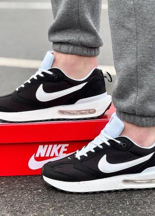Кроссовки nike