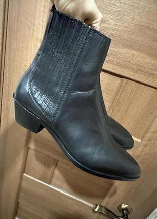 Казаки zara натуральная кожа