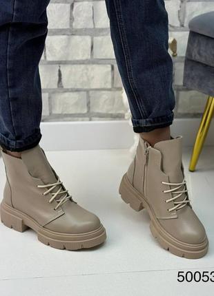 Зимові жіночі шкіряні черевики в кольорі мокко