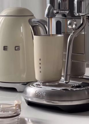 Термо чашка smeg