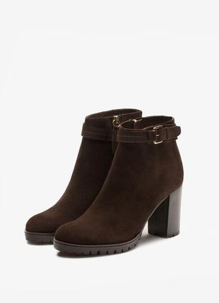 Сапожки massimo dutti