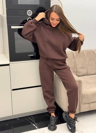 Базовый костюм