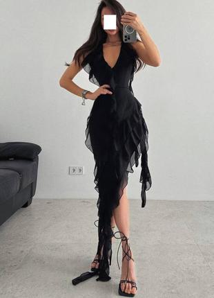 Распродажа платье prettylittlething оборки