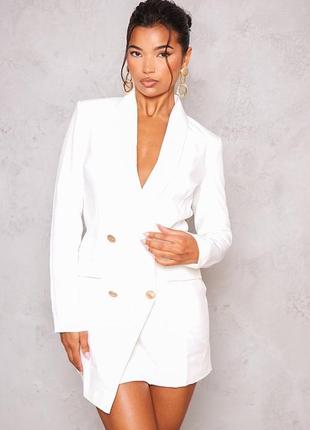 Біла сукня піджак від pretty little Slim