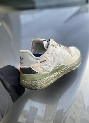 Кроссовки adidas nite jogger boost 2