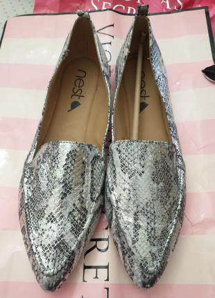 Туфлі балеткі