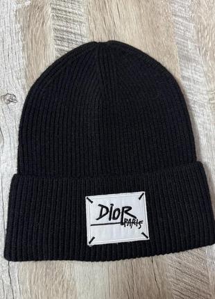 Шапка  christian dior