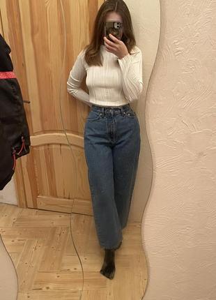 Широкі джинси