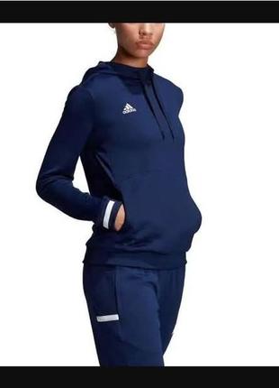Новий жіночий спортивний костюм adidas.