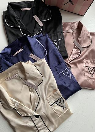 Піжама атласна