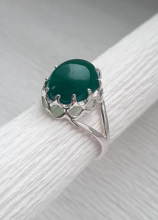 Срібна каблучка з каменем жадеїт