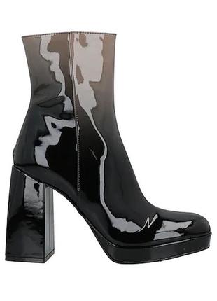 Лаковые ботильоны steve madden