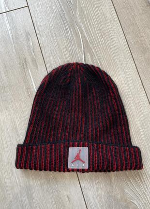 Шапка jordan