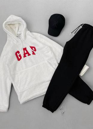 Спортивный костюм gap