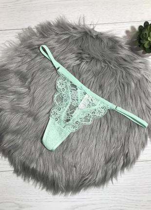 Кружевные трусики стринги