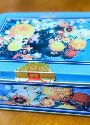 Шкатулка металлическая коробка жестяная