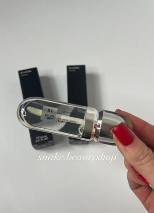 Блеск для губ kiko milano 3d hydra lipgloss. блеск для губ кико 01 clear