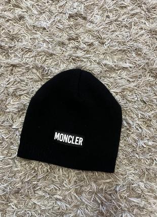 Шапка moncler