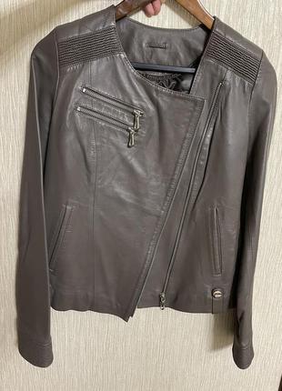 Шкіряна куртка косуха actors косуха нова xs-s шкіряна куртка actors