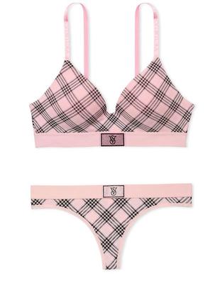 Комплект білизни зі стразами без кісточок victoria's secret