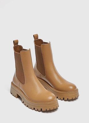 Шикарные бежевые ботинки челси pull & bear