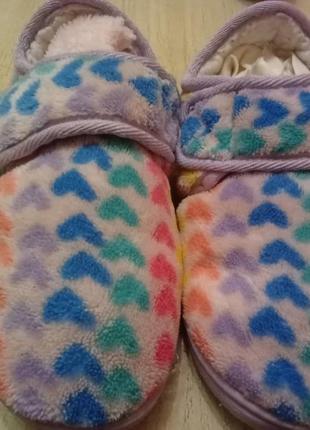 Продам детские тапочки,стелька 18,5 см