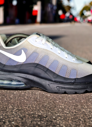 Оригинальные кроссовки nike air max invigor print