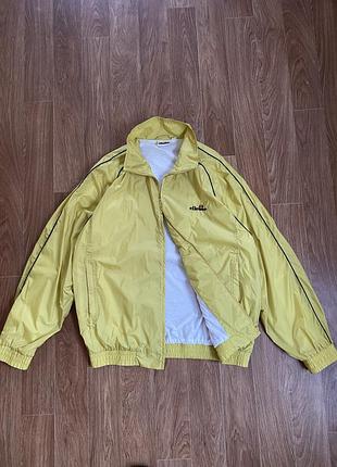 Вінтажна нейлонова куртка ellesse light jacket