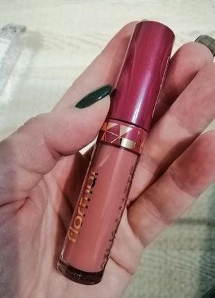 Матова рідка помада silk matte liquid lipstick flormar