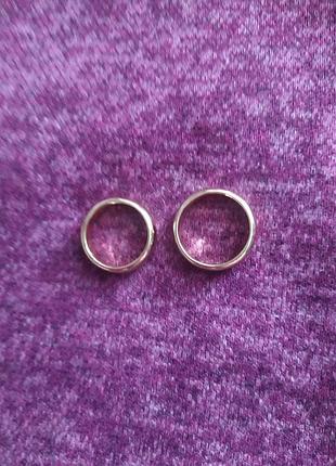 Каблучки з медичного золота
