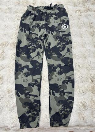 Спортивні штани на флісі для хлопчика 10/11р.