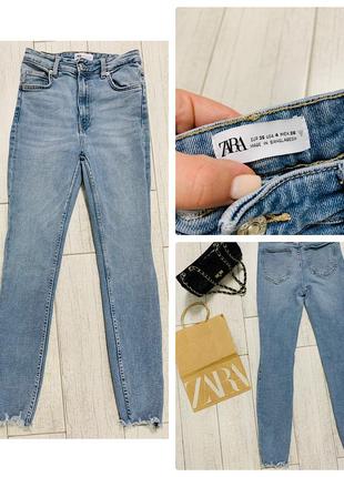 Жіночі стильні базові джинси-скінні від zara на високій посадці в розмірі s-m в блакитному кольорі