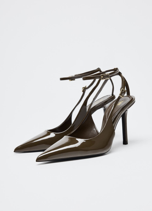 Изящные слингбеки лаковые лодочки в трендовом цвете