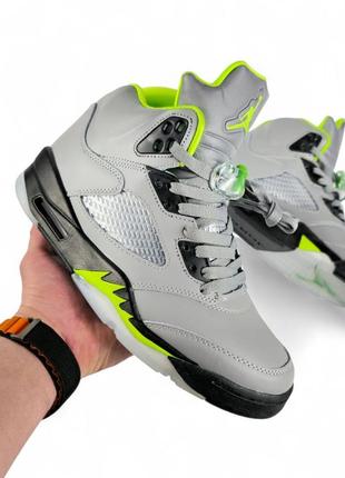 Мужские кроссовки nike air jordan 5 retro • grey green