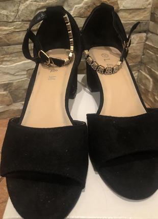 Босоножки l&amp;m