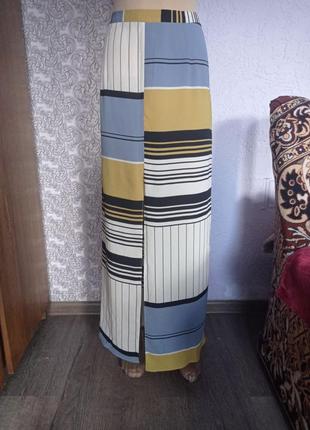 Юбка от бренда river island.