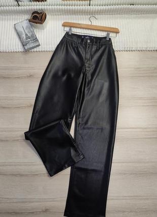 Кожаные брюки hollister p w29